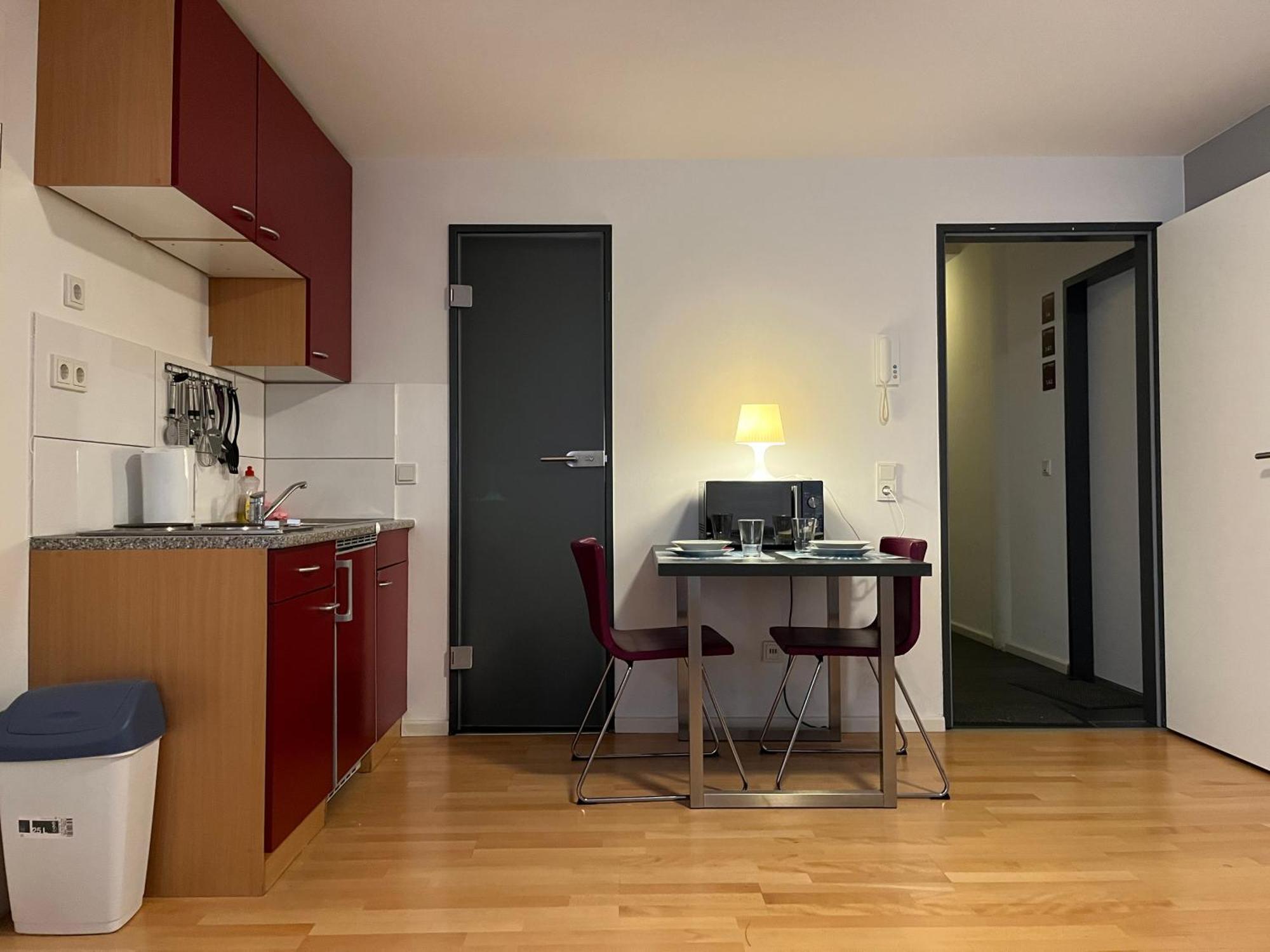 Simplex Apartments Am Ludwigsplatz Karlsruhe Buitenkant foto
